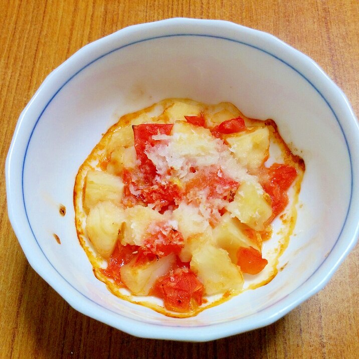 【離乳食】ちくわぶのトマトチーズ焼き